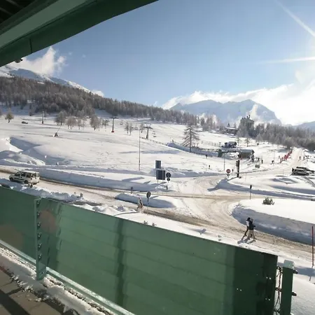 Teleo Vacanze - Olympisches Dorf By Interhome